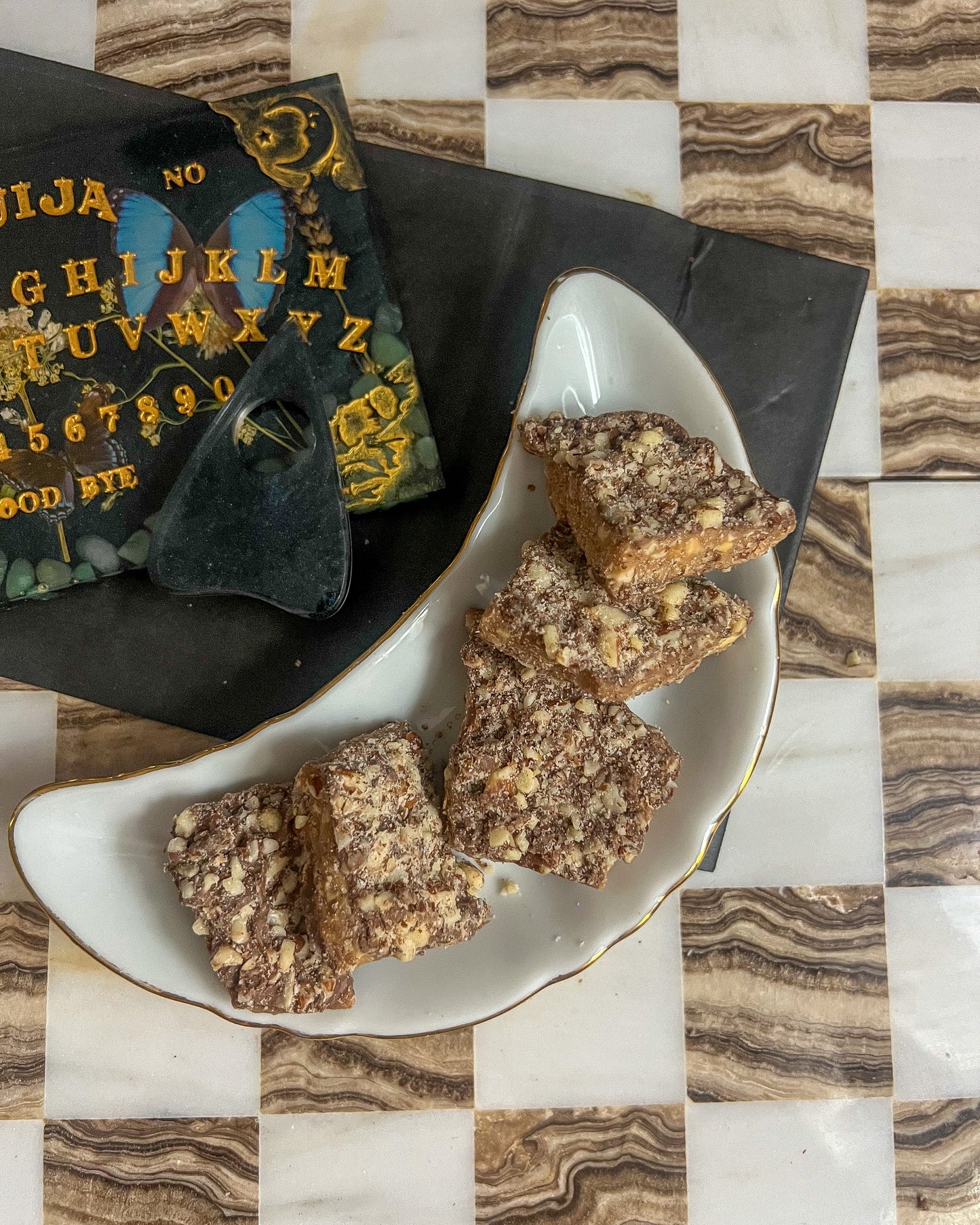 ✨Witch, Better Have My (Milk) Chocolate Toffee✨ 16oz / 453g