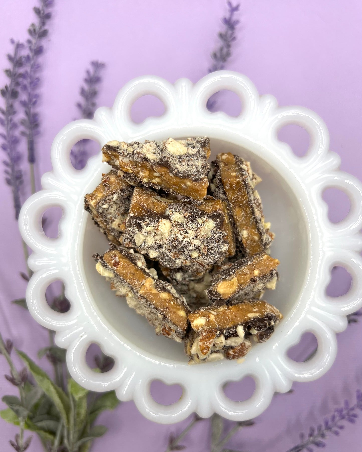 ✨8oz Amethyst Blend: Black Magick  Dark Chocolate Toffee✨